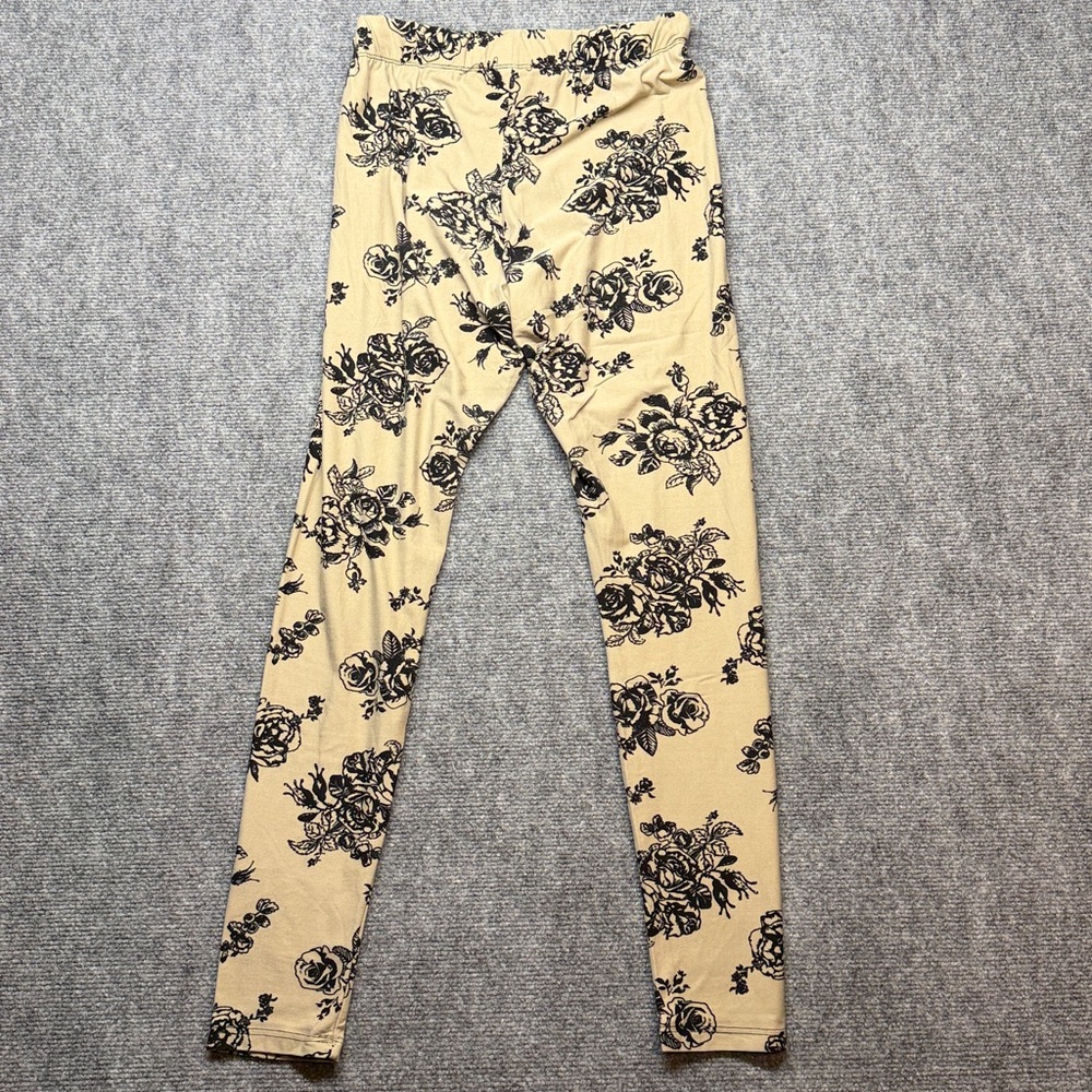 Rue21 Women's Tan and Black Floral Leggings - Picture 4 of 5